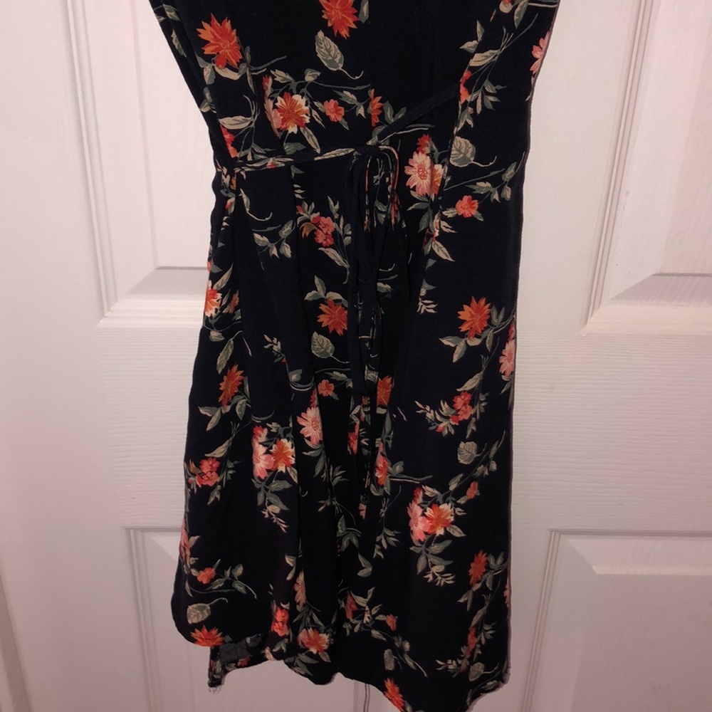 Gorgeous Floral Forever 21 Dress ❗️SOLD ❗️ - Picture 3 of 7